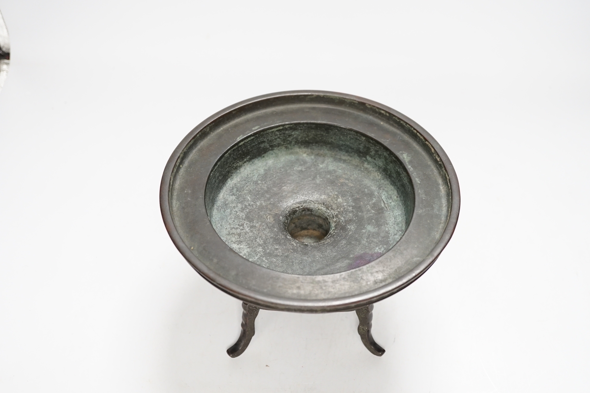 A Japanese bronze Ikebana vessel, 20cm in diameter